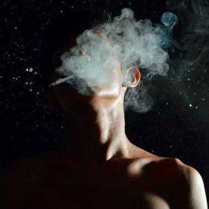 Vaping myths versus facts infographic showing cloud size versus nicotine absorption