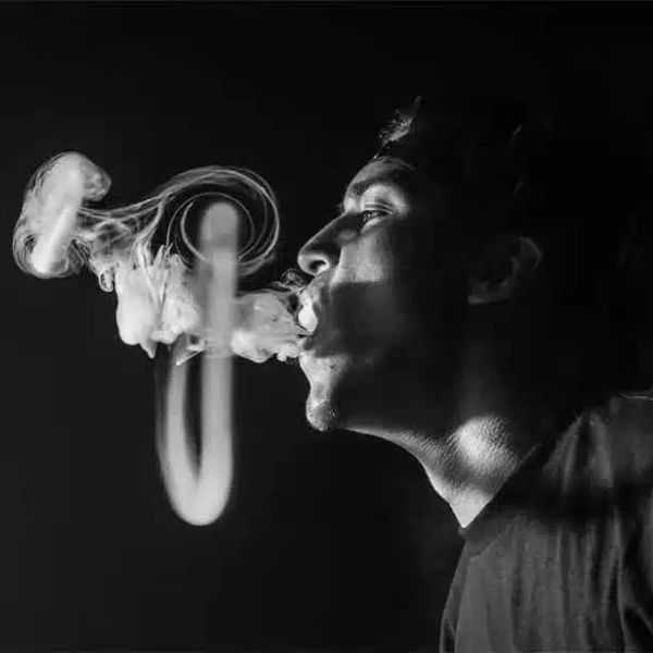 The Art of Vaping: Vapes with Cinematic Special Effects vape-site.com